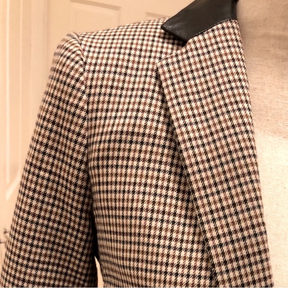 Club Monaco Plaid Checked Neutral Leather Collar Trim Blazer Jacket Sz 6